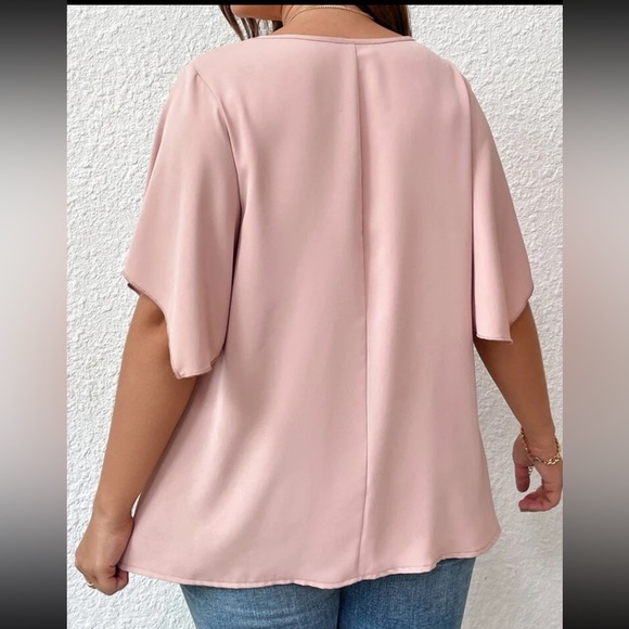 SHEIN LUNE Plus Butterfly Sleeve Blouse Size 0XL/12 - Picture 4 of 10